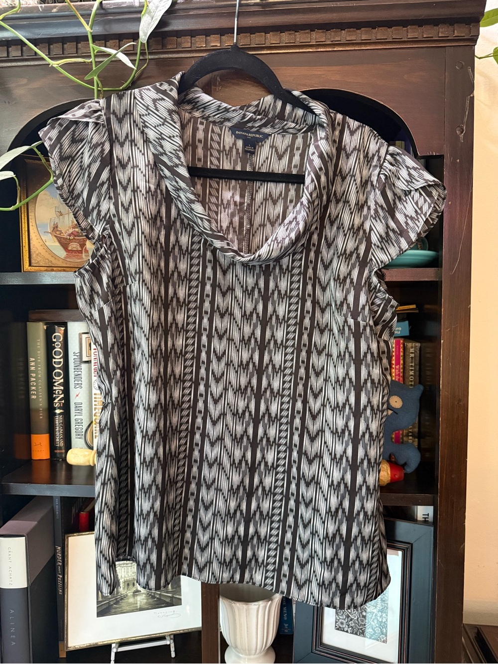 Banana Republic Black & White Geometric Cowl Neck Blouse
